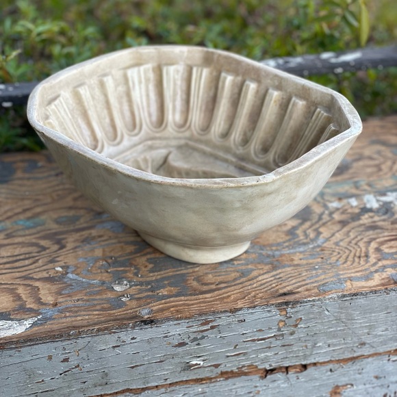 antique pineapple Stoneware bread mold bowl No.8 french country farmhouse decor - Picture 2 of 12
